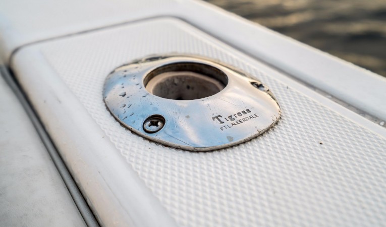 32 World Cat Tigress Rodholders