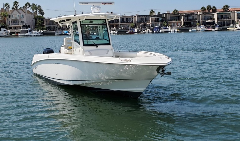32 Boston Whaler 