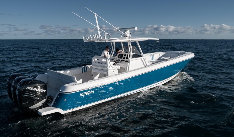 37 Intrepid Stbd Aft