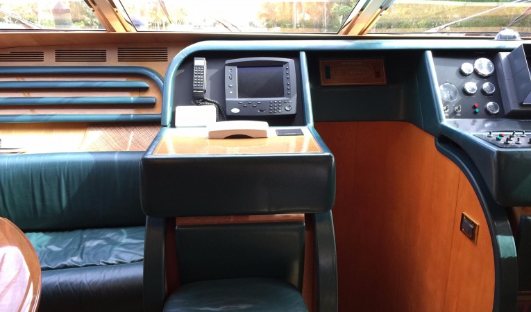 70 Maiora Helm electronics Frwd