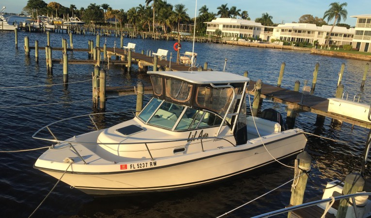 24 Pursuit Helm enclosure 2