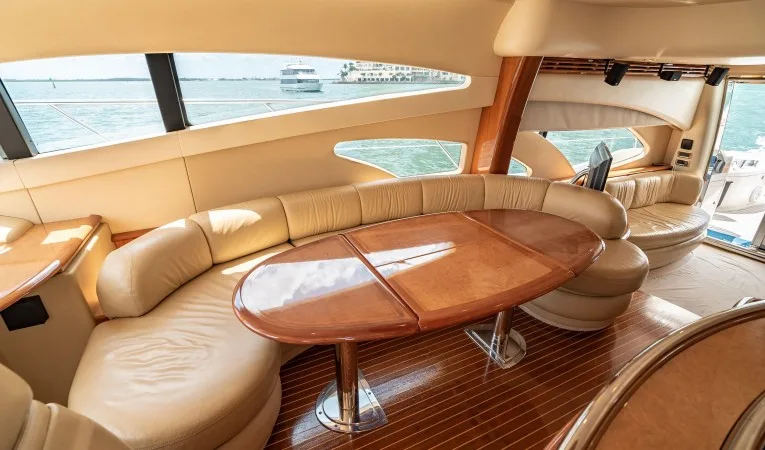 62 Azimut Dinette Midship to Stbd