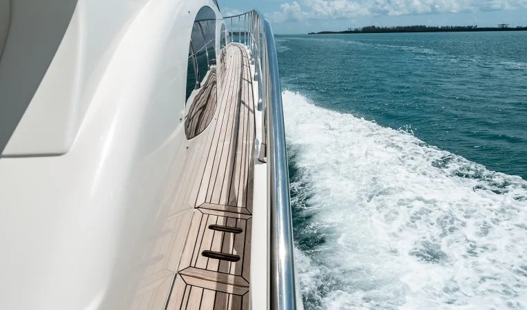 62 Azimut Teak Side Decks