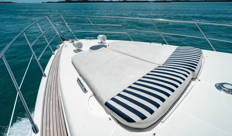 62 Azimut Bow Sunpad with Speakers