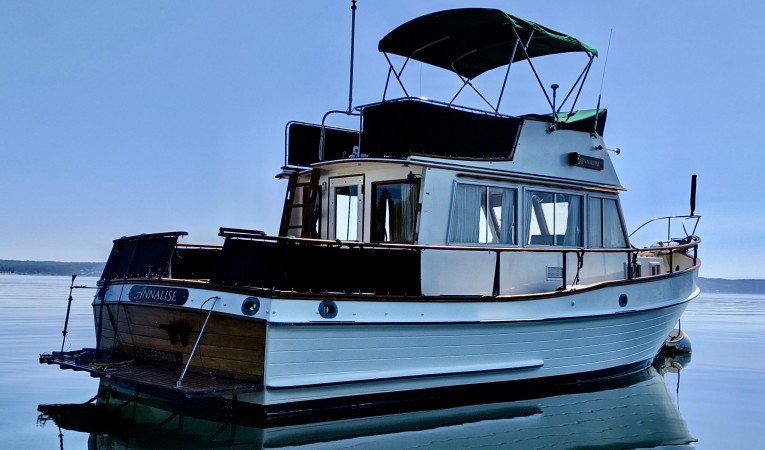 32 Grand Banks 