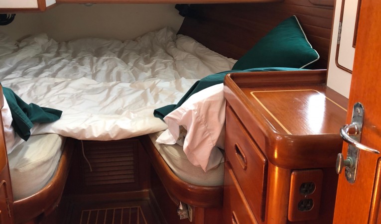 54 Little Harbor Aft cabin