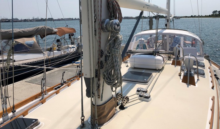 54 Little Harbor deck view