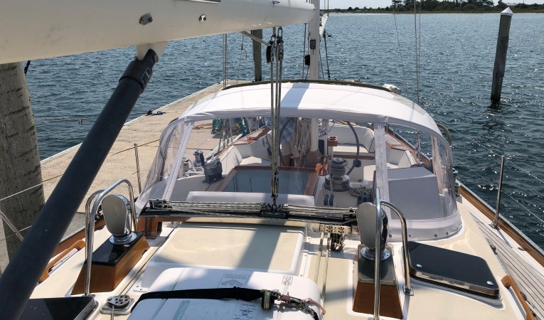 54 Little Harbor Aft view on deck, electric stowaway mainsail, hydraulic boom vang.