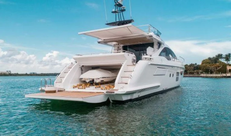 77 Azimut 