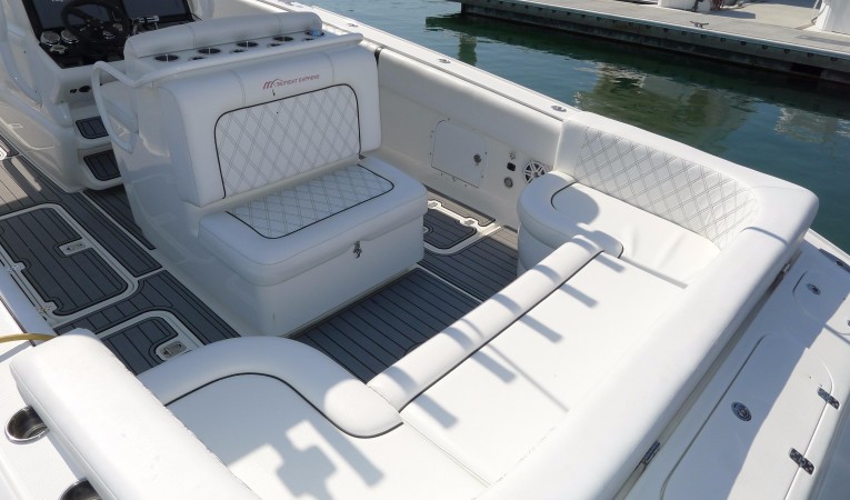 37 Midnight Express Aft seating