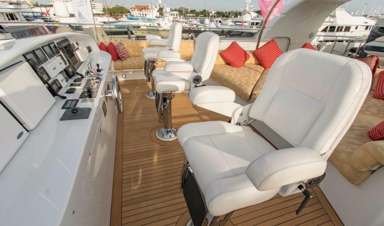 125 Cheoy Lee Sun deck helm