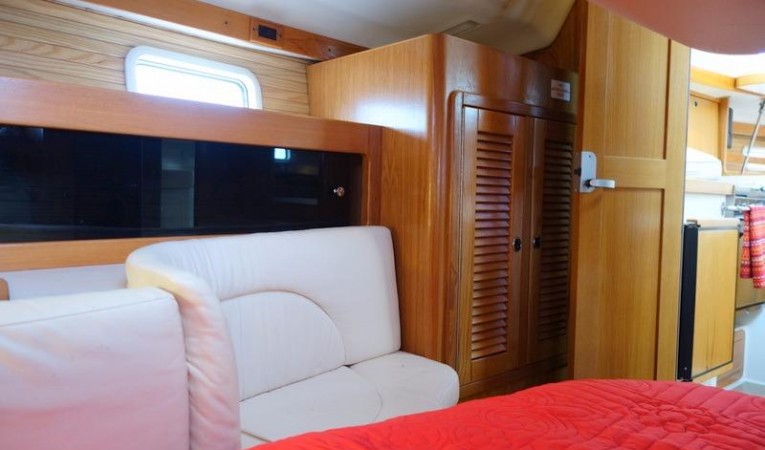 38 Catalina Aft Cabin (Port)