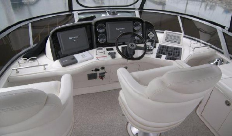 44 Sea Ray Helm Controls