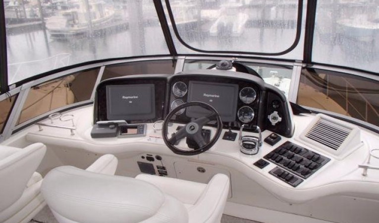 44 Sea Ray Bridge Helm Controls