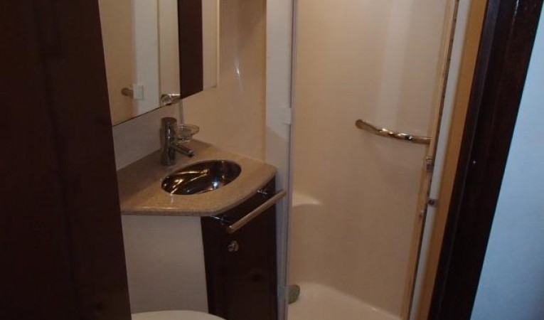 44 Sea Ray Master Head