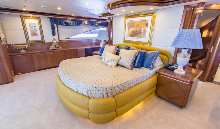 147 Sensation Yachts 