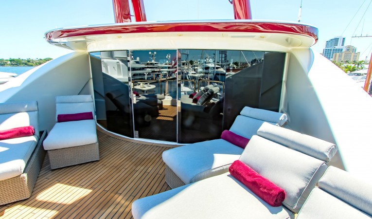 147 Sensation Yachts 