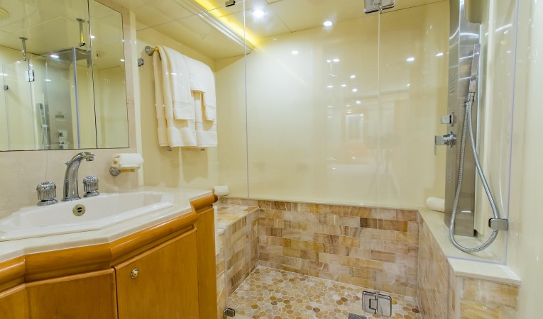 147 Sensation Yachts 