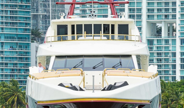 147 Sensation Yachts 