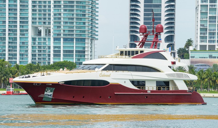 147 Sensation Yachts 