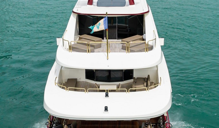 147 Sensation Yachts 