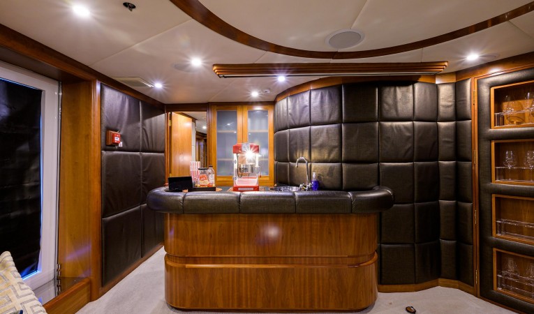 147 Sensation Yachts 