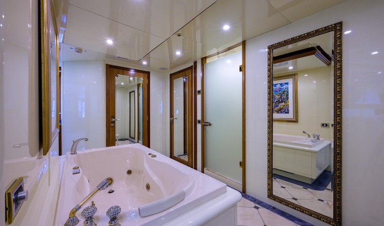 147 Sensation Yachts 