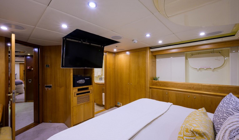 147 Sensation Yachts 