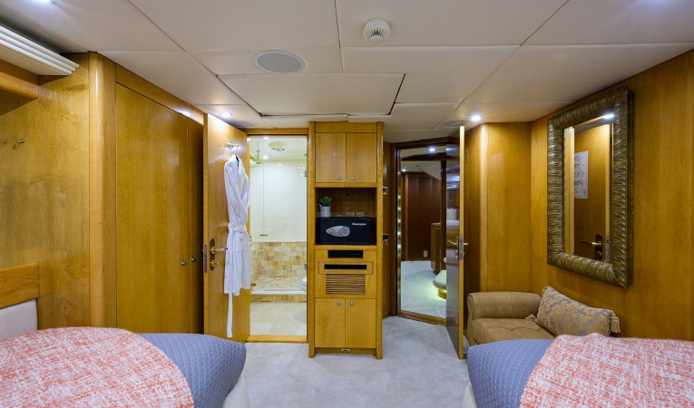 147 Sensation Yachts 