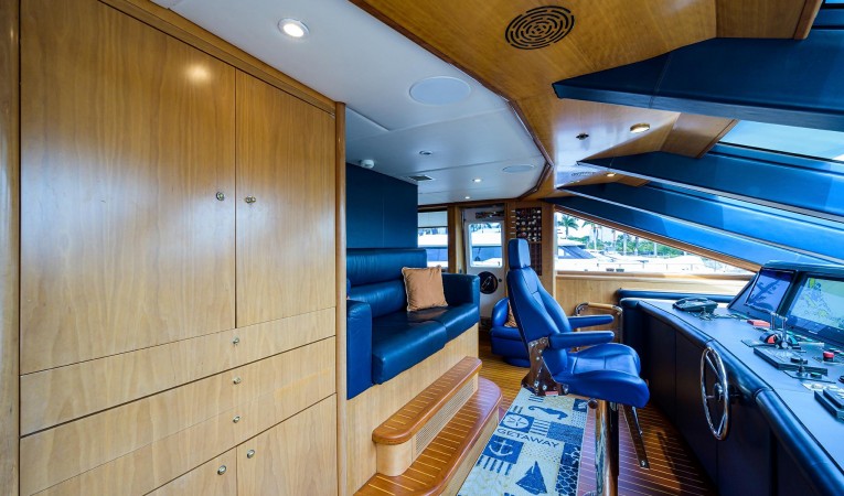 147 Sensation Yachts 