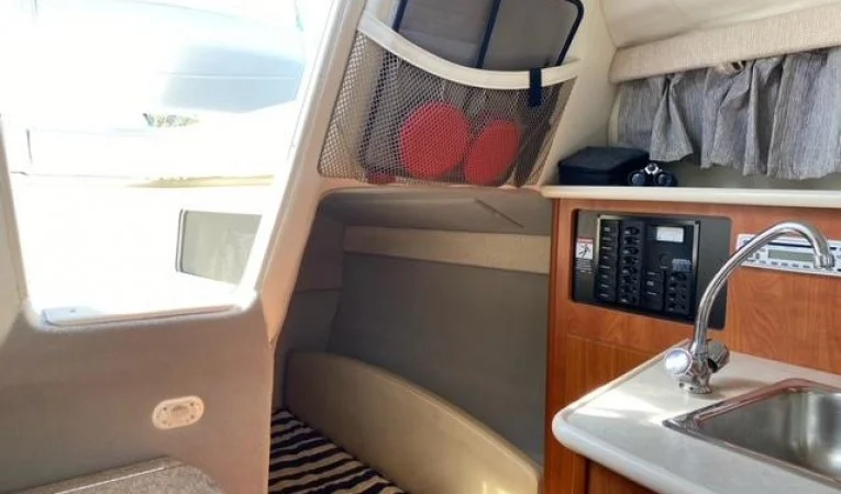 25 Bayliner 