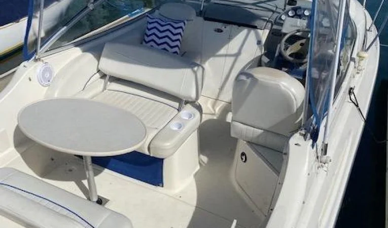 25 Bayliner 