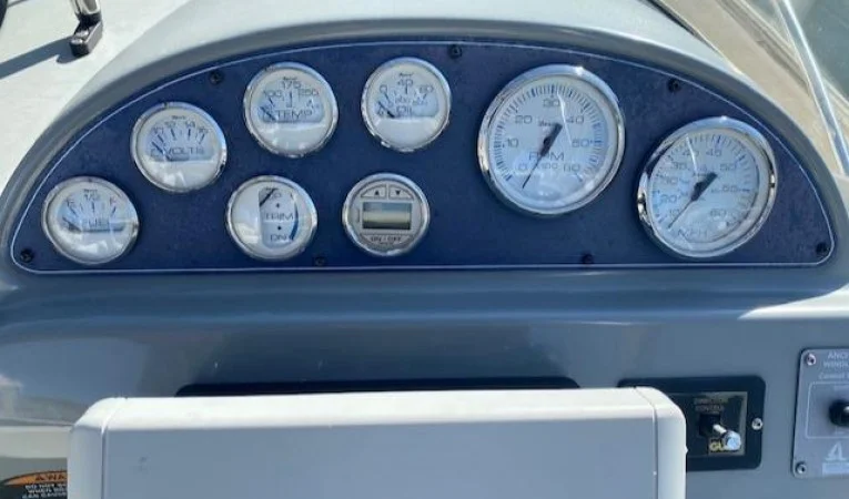 25 Bayliner 