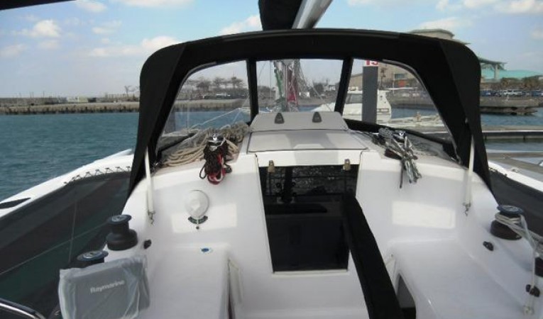 37 Corsair Looking Forward