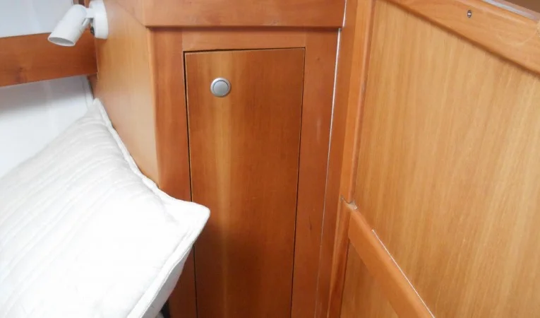 34 Mainship Stateroom storage starboard