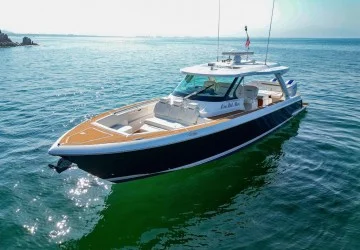 43' Tiara 2022