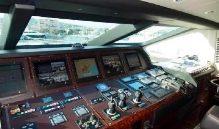 163 Mangusta 