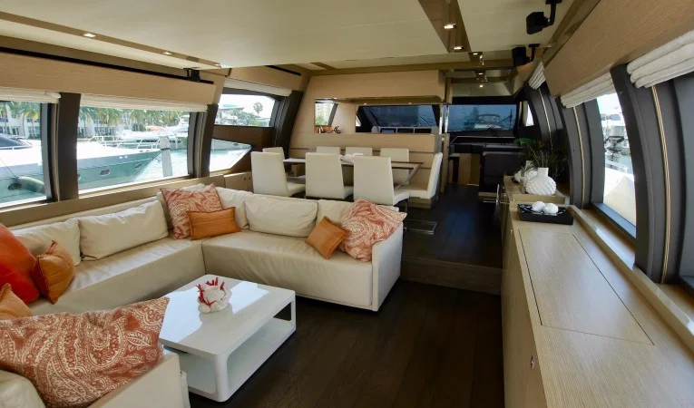 72 Ferretti Yachts 2013 Ferretti 720 Fly - SPARE CHANGE