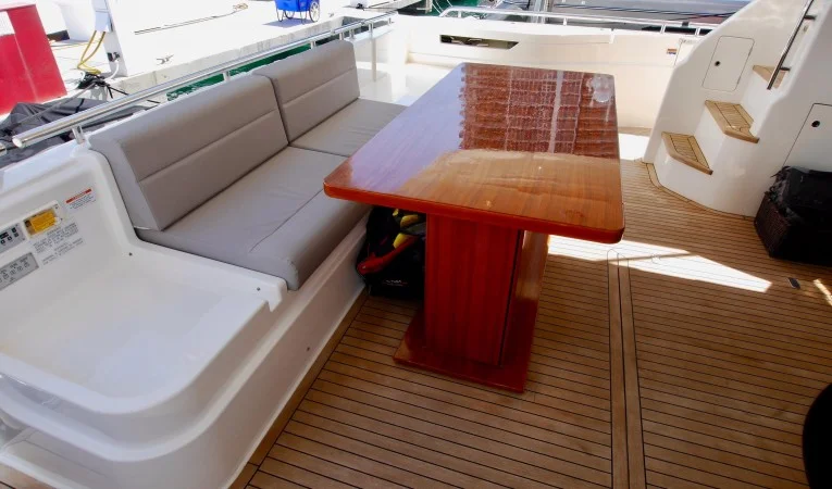 72 Ferretti Yachts 2013 Ferretti 720 Fly - SPARE CHANGE