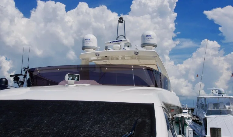 72 Ferretti Yachts 2013 Ferretti 720 Fly - SPARE CHANGE