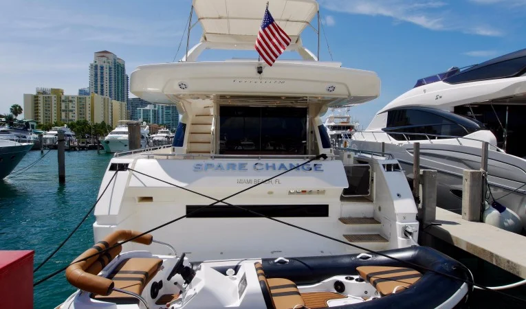 72 Ferretti Yachts 2013 Ferretti 720 Fly - SPARE CHANGE