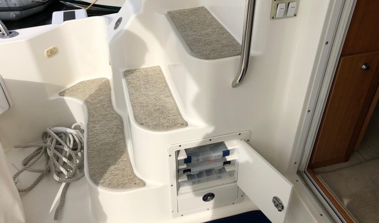 36 Silverton Carpeted Steps