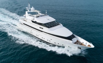 The Pearl 118 Intermarine 1998 Fort Lauderdale, Florida Sold on