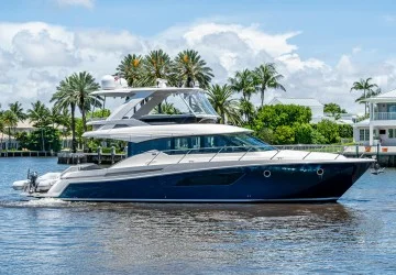 53' Tiara 2018
