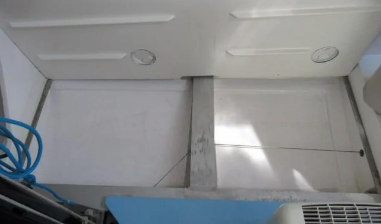 40 Farr Dry clean bildge