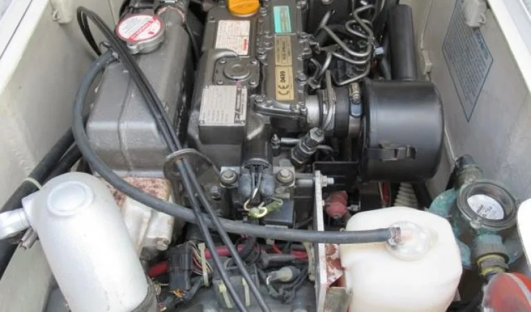 40 Farr Yanmar engine
