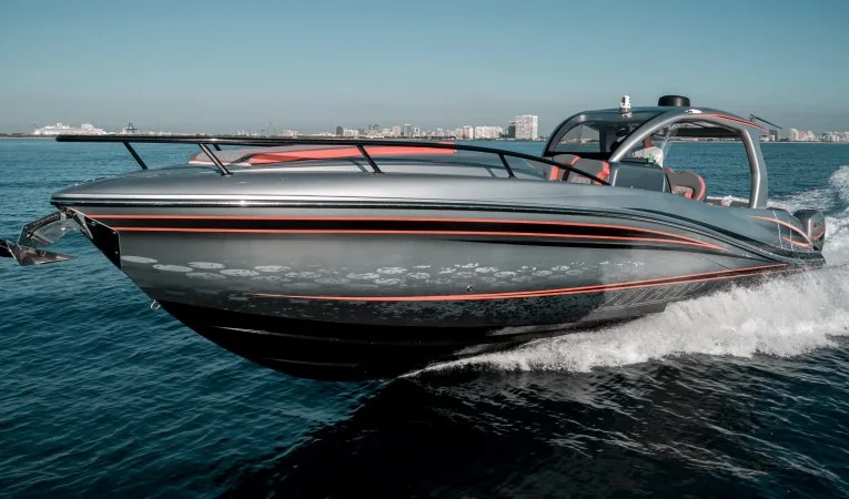 39 Deep Impact Port Bow