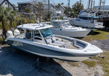 38' Boston Whaler 2023