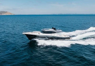 64' Riviera 2022