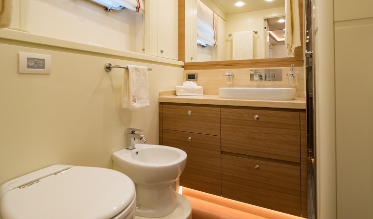 86 Cantiere Delle Marche 3RD STATEROOM